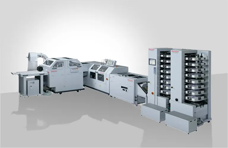 StitchLiner6000 ベラ丁合鞍掛中綴じ製本システム